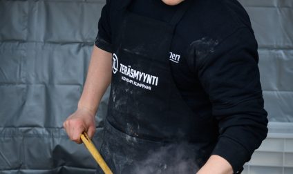 Tunnelmia avoimien ovien päivästä